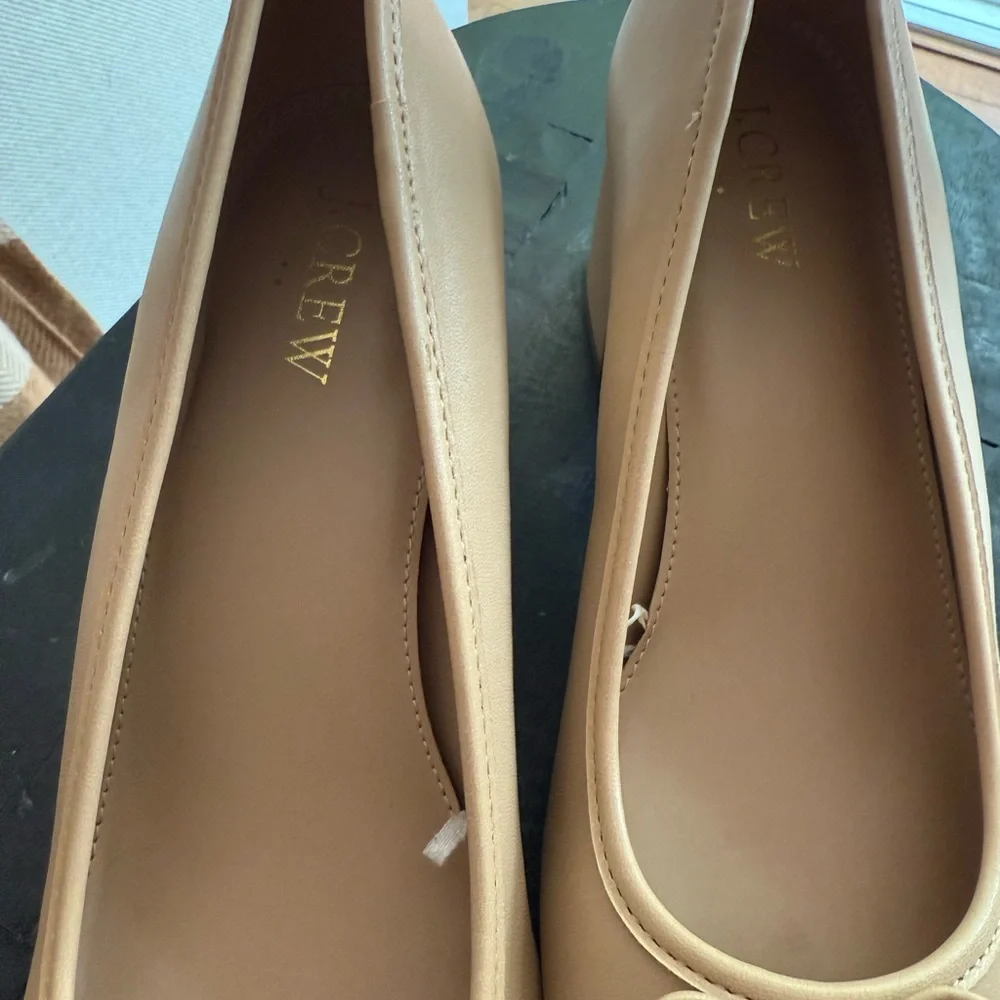 J. Crew Tan and Black Cap-Toe Block Heels - Picture 7 of 7